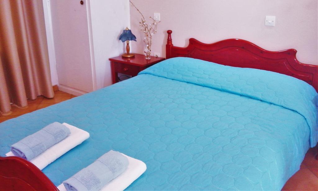 Ostria Eressos Rooms 스칼라 에레수 외부 사진