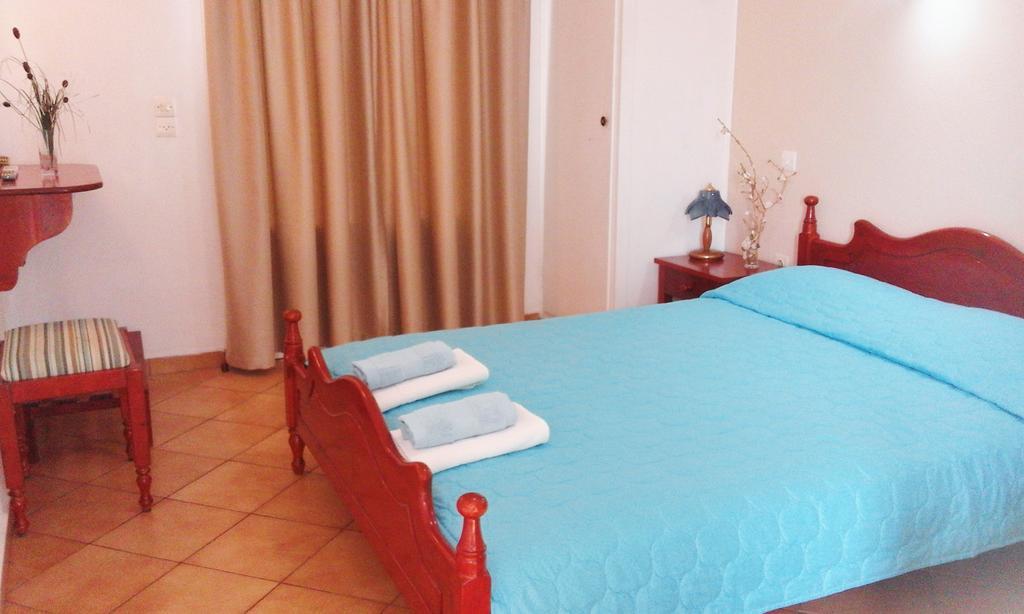 Ostria Eressos Rooms 스칼라 에레수 외부 사진