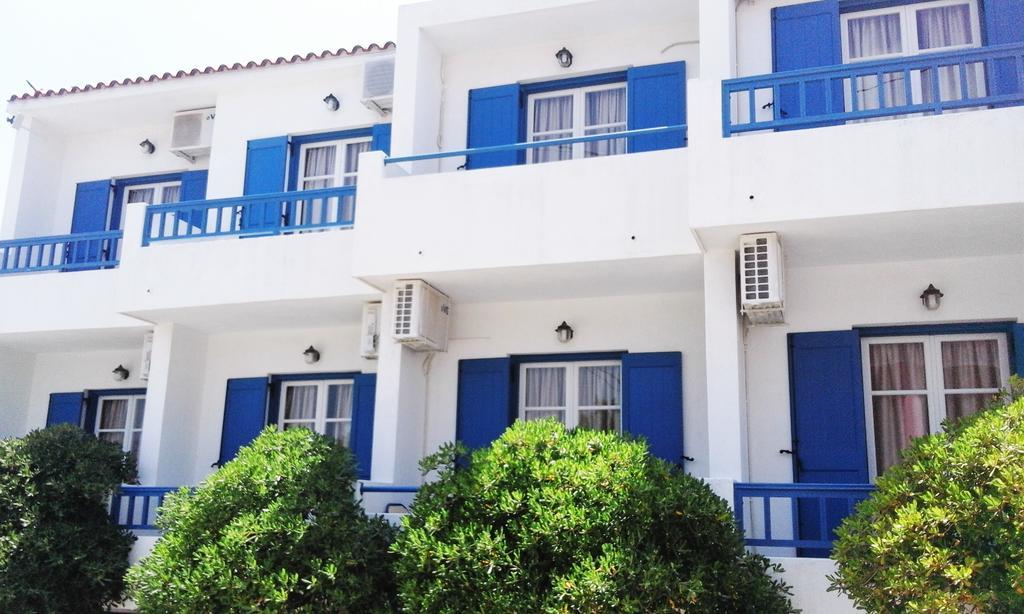 Ostria Eressos Rooms 스칼라 에레수 외부 사진