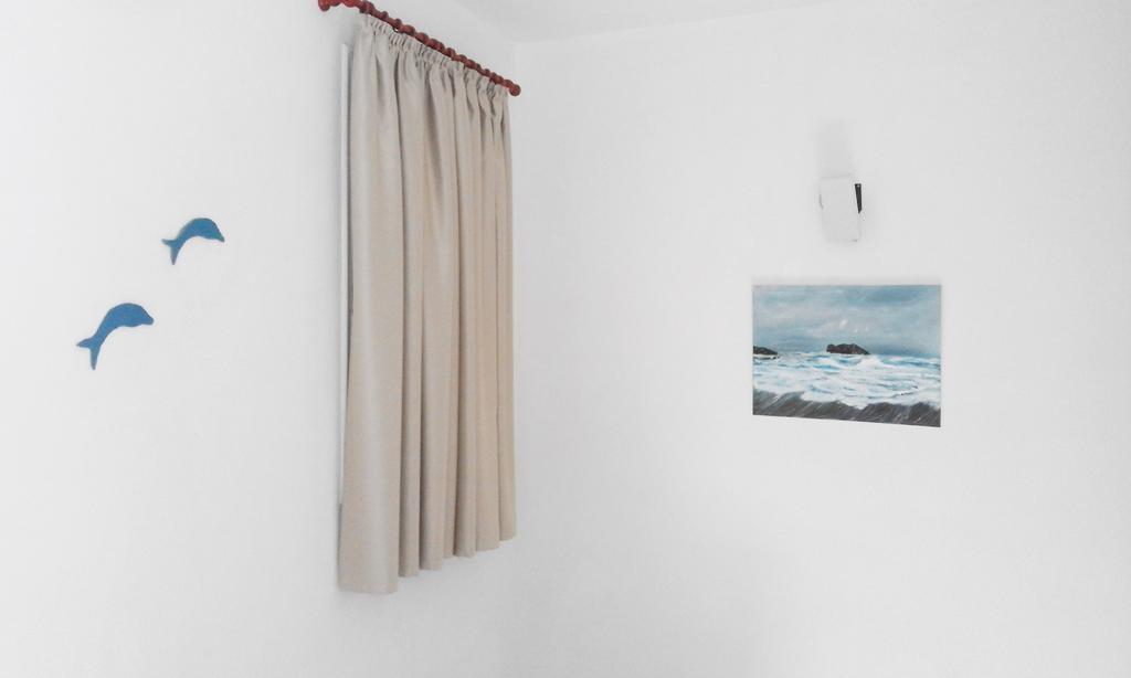 Ostria Eressos Rooms 스칼라 에레수 외부 사진
